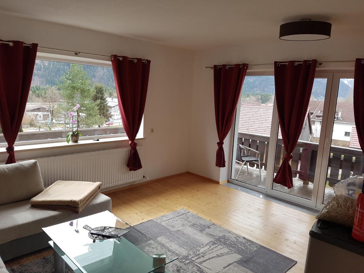 Sherpa Haus Ferienwohnung Am Hahnenkamm,Reutte Höfen Exterior foto